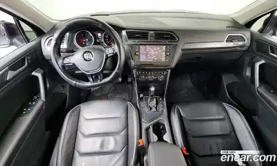 Volkswagen Tiguan 2019 2.0 автомат (гидро), миниатюра 10