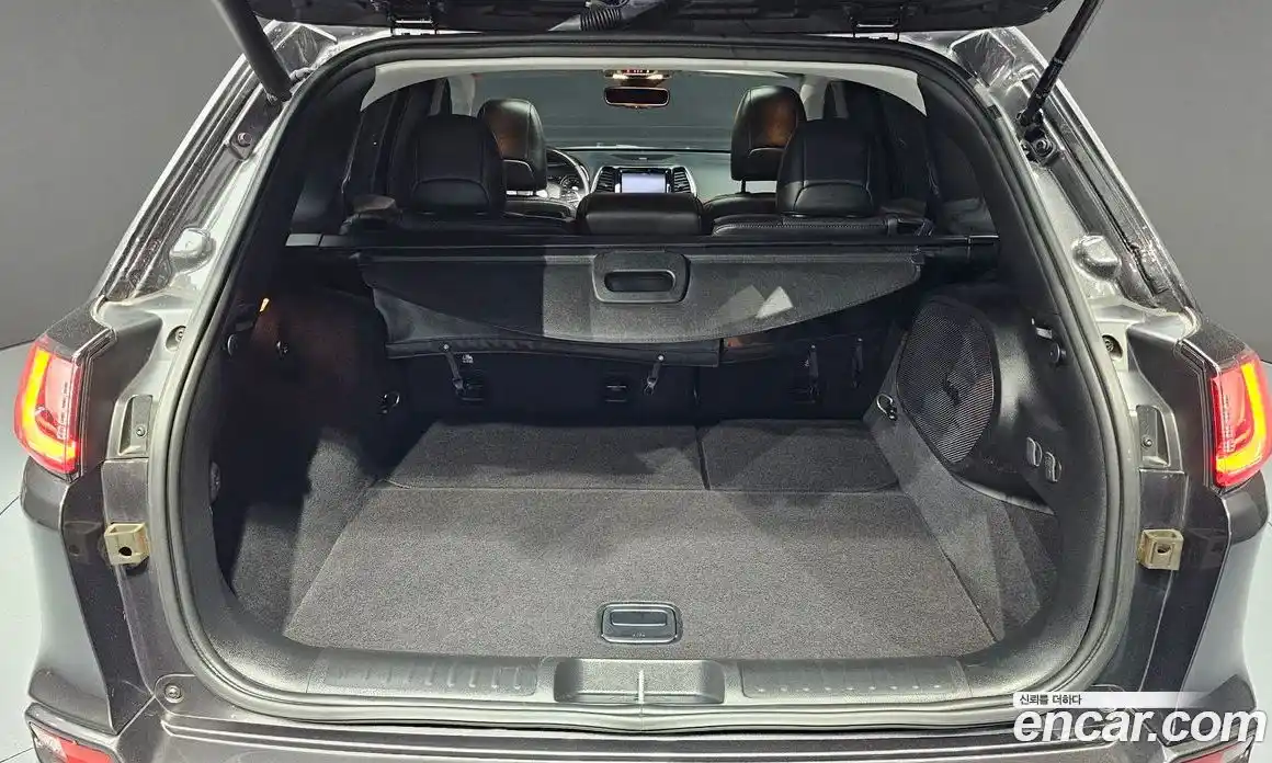 Jeep Cherokee 2021 3.2 автомат (гидро), фото 26