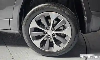 Jeep Cherokee 2021 3.2 автомат (гидро), миниатюра 7