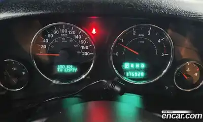 Jeep Wrangler 2014 2.8 автомат (гидро), миниатюра 9