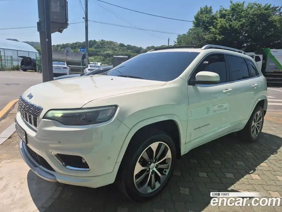 Jeep Cherokee 2019 2.2 автомат (гидро), фото 3