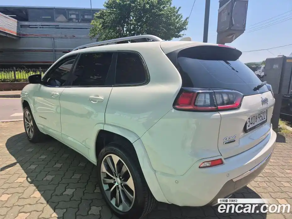 Jeep Cherokee 2019 2.2 автомат (гидро), фото 6