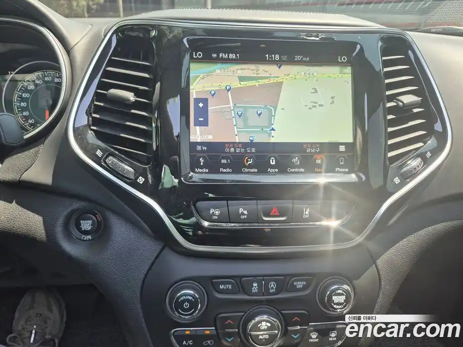 Jeep Cherokee 2019 2.2 автомат (гидро), фото 9