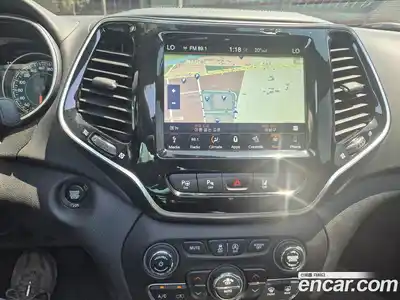 Jeep Cherokee 2019 2.2 автомат (гидро), миниатюра 9