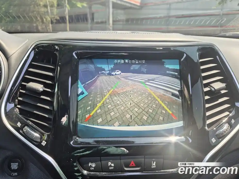Jeep Cherokee 2019 2.2 автомат (гидро), фото 10