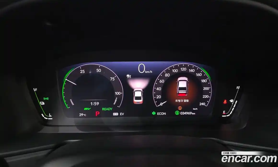 Honda Accord 2023 2.0 автомат (гидро), фото 11