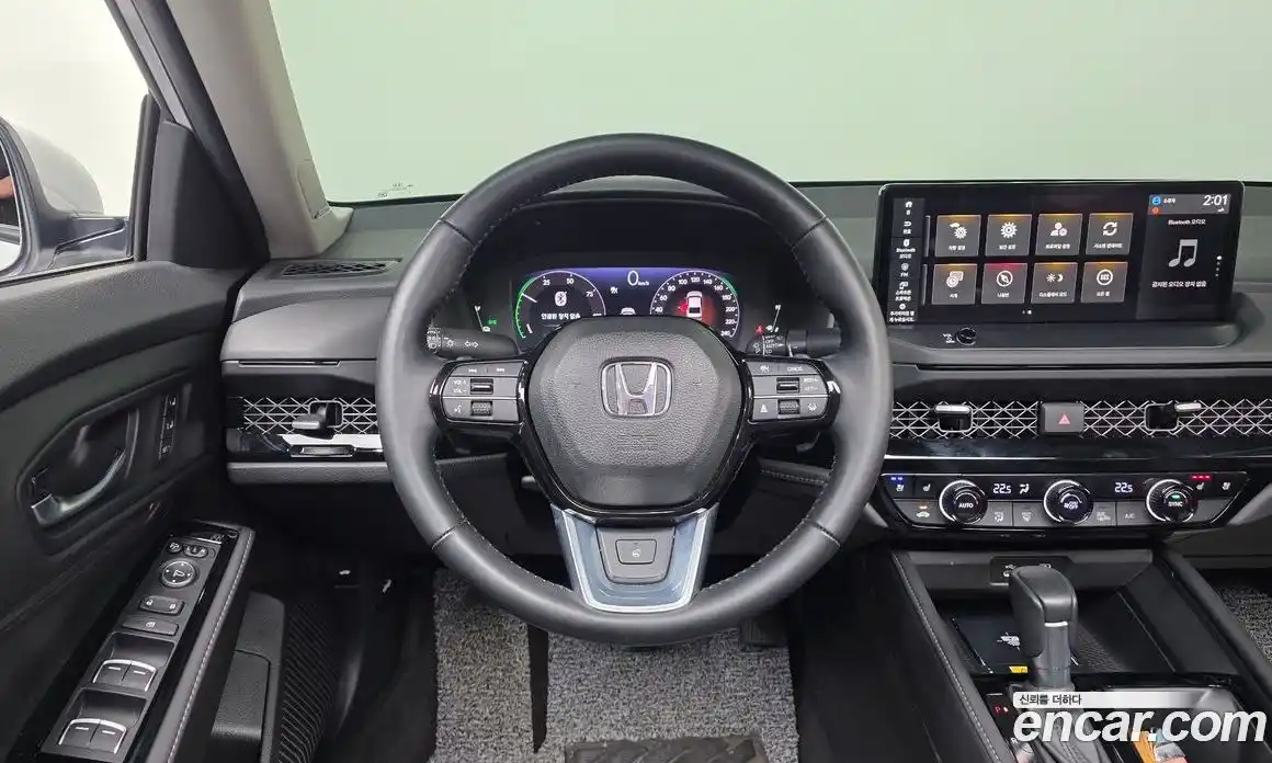 Honda Accord 2023 2.0 автомат (гидро), фото 29