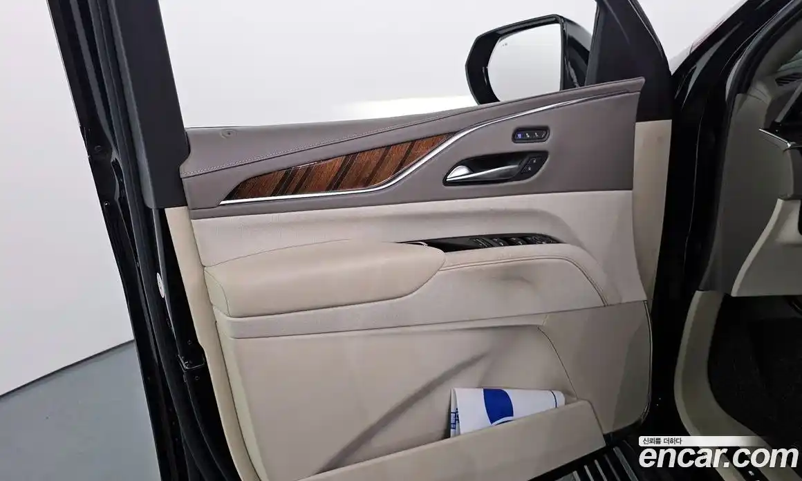 Cadillac Escalade 2022 6.2 гидро, фото 14