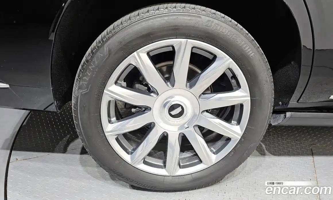 Cadillac Escalade 2022 6.2 гидро, фото 5