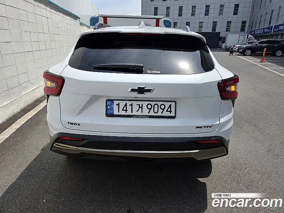 Chevrolet Trax 2024 1.2 гидро, фото 3