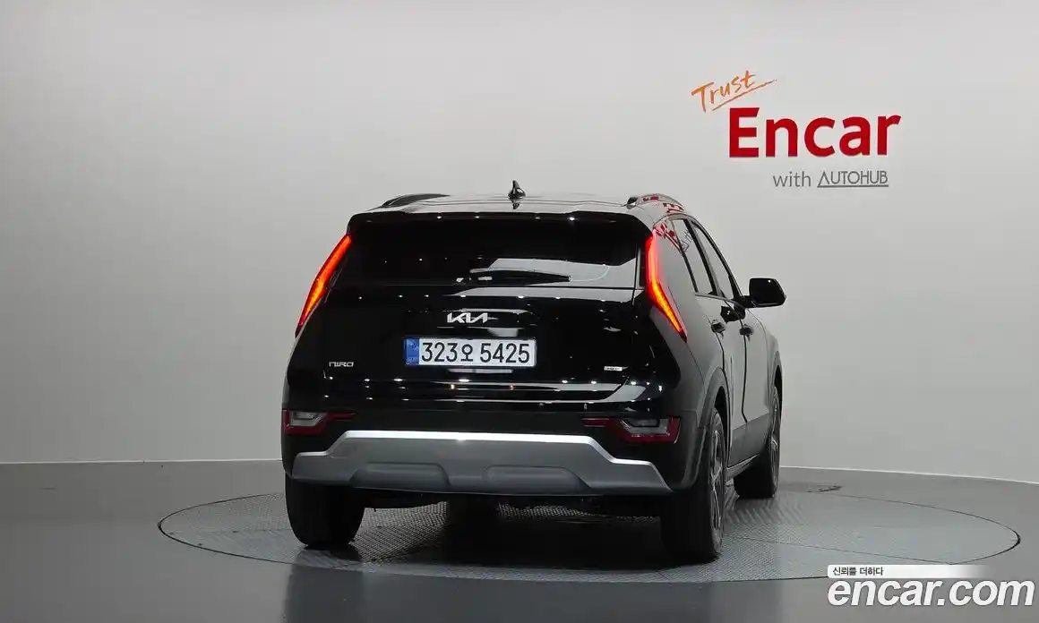 Kia Niro 2025 1.6 гидро, фото 4