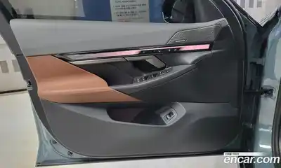 BMW 5-Series 2025 2.0 гидро, миниатюра 12