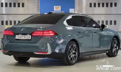 BMW 5-Series 2025 2.0 гидро, миниатюра 2