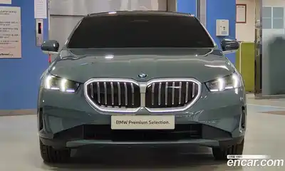 BMW 5-Series 2025 2.0 гидро, миниатюра 3