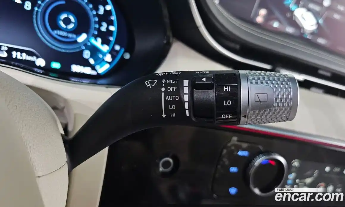 Genesis GV70 2022 2.5 гидро, фото 26