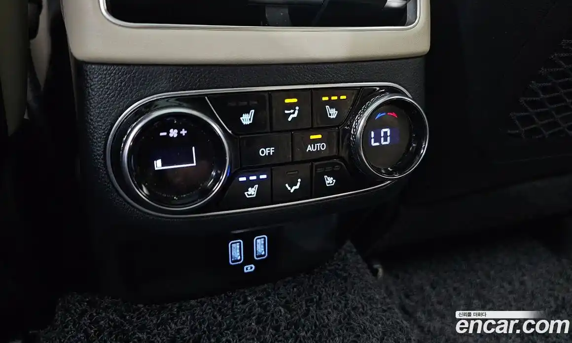 Genesis GV70 2022 2.5 гидро, фото 28