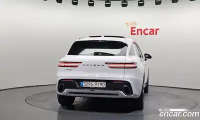 Genesis GV70 2022 2.5 гидро, миниатюра 4