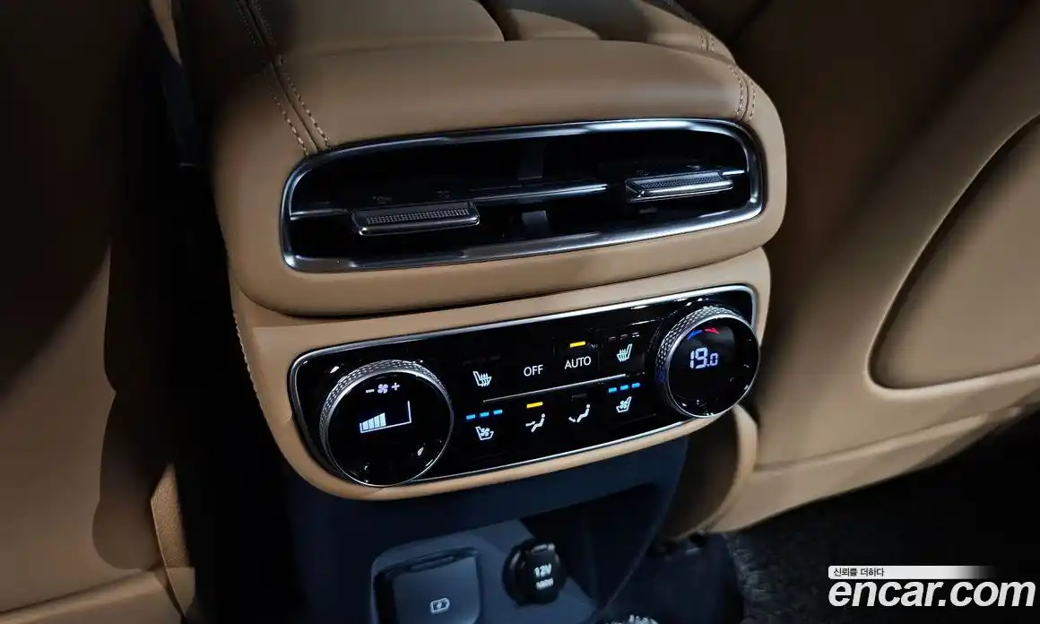 Genesis GV80 2023 3.5 автомат (гидро), фото 25