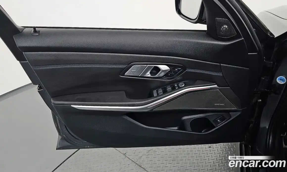 BMW 3 серия 2021 3.0 автомат (гидро), фото 14