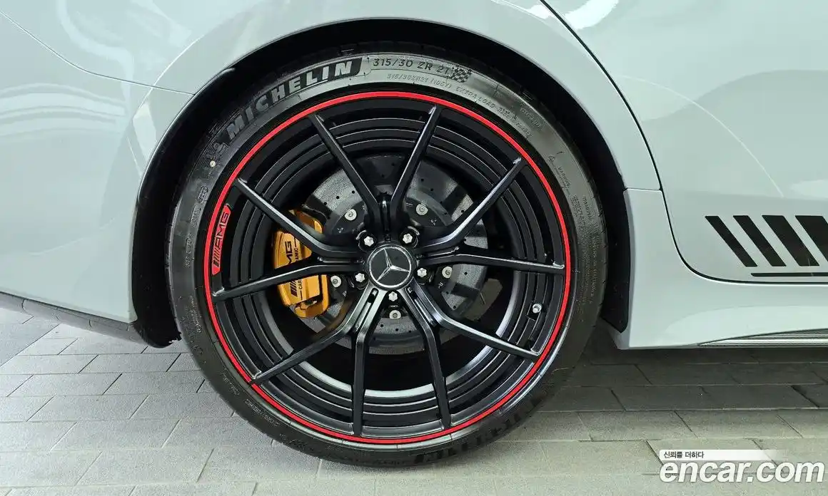 Mercedes-Benz AMG GT 2023 4.0 гидро, фото 5