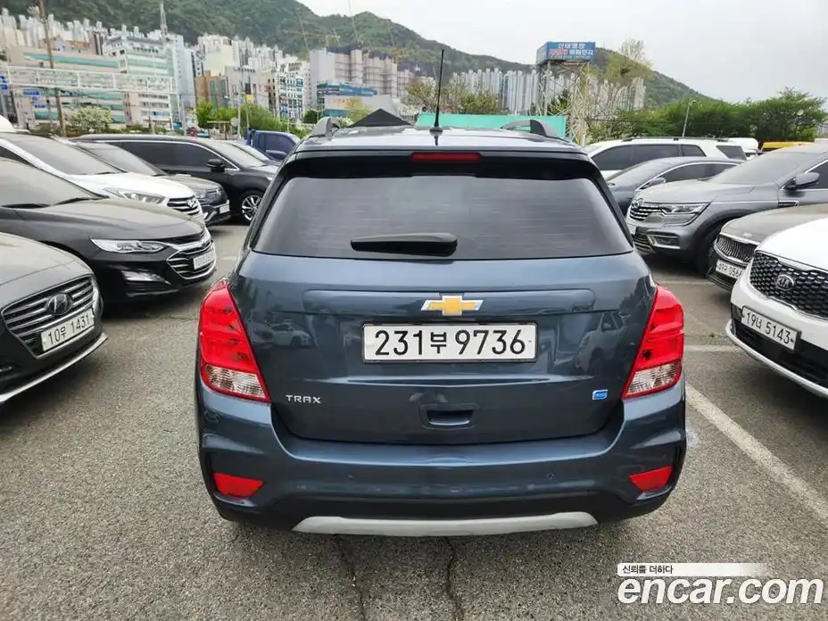 Chevrolet Trax 2021 1.6 гидро, фото 4