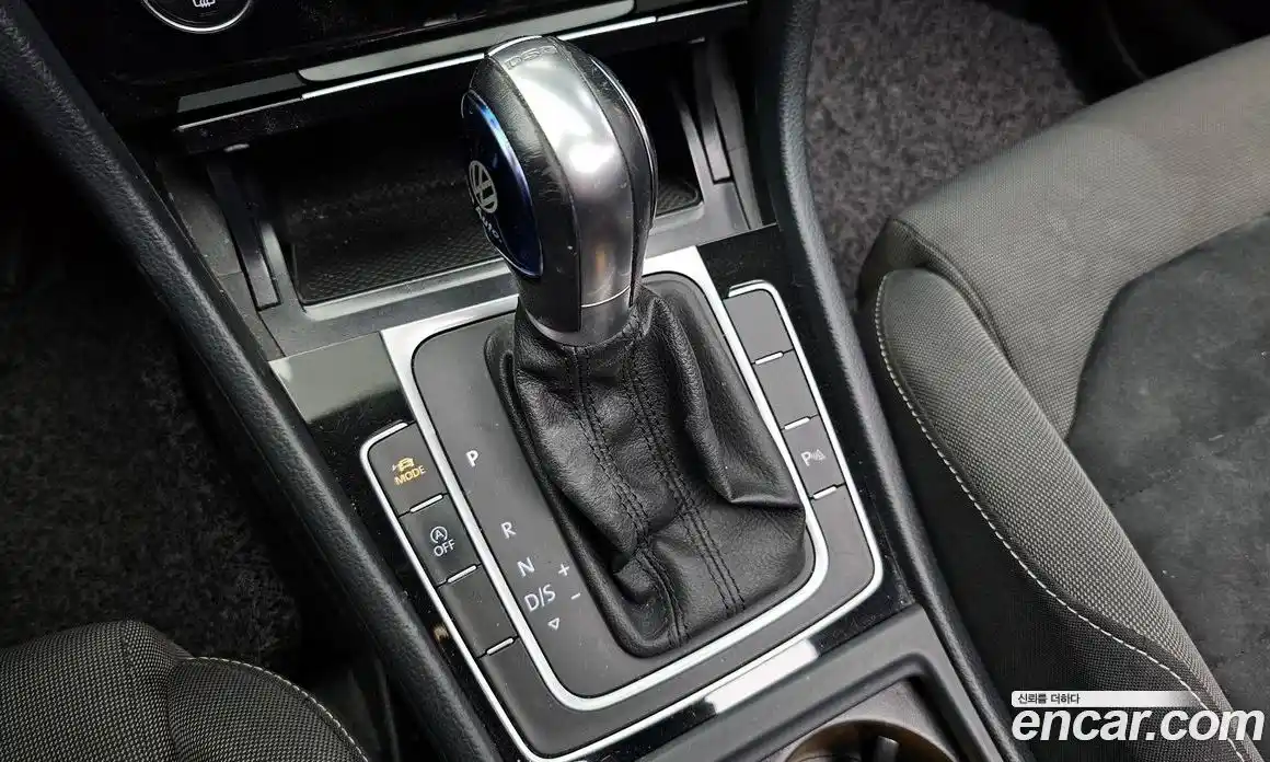 Volkswagen Golf 2015 2.0 автомат (гидро), фото 11