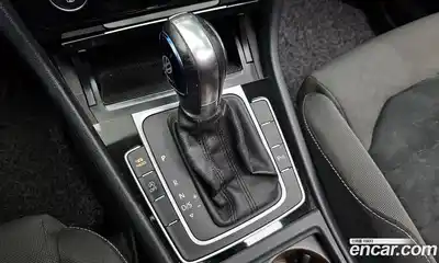 Volkswagen Golf 2015 2.0 автомат (гидро), миниатюра 11