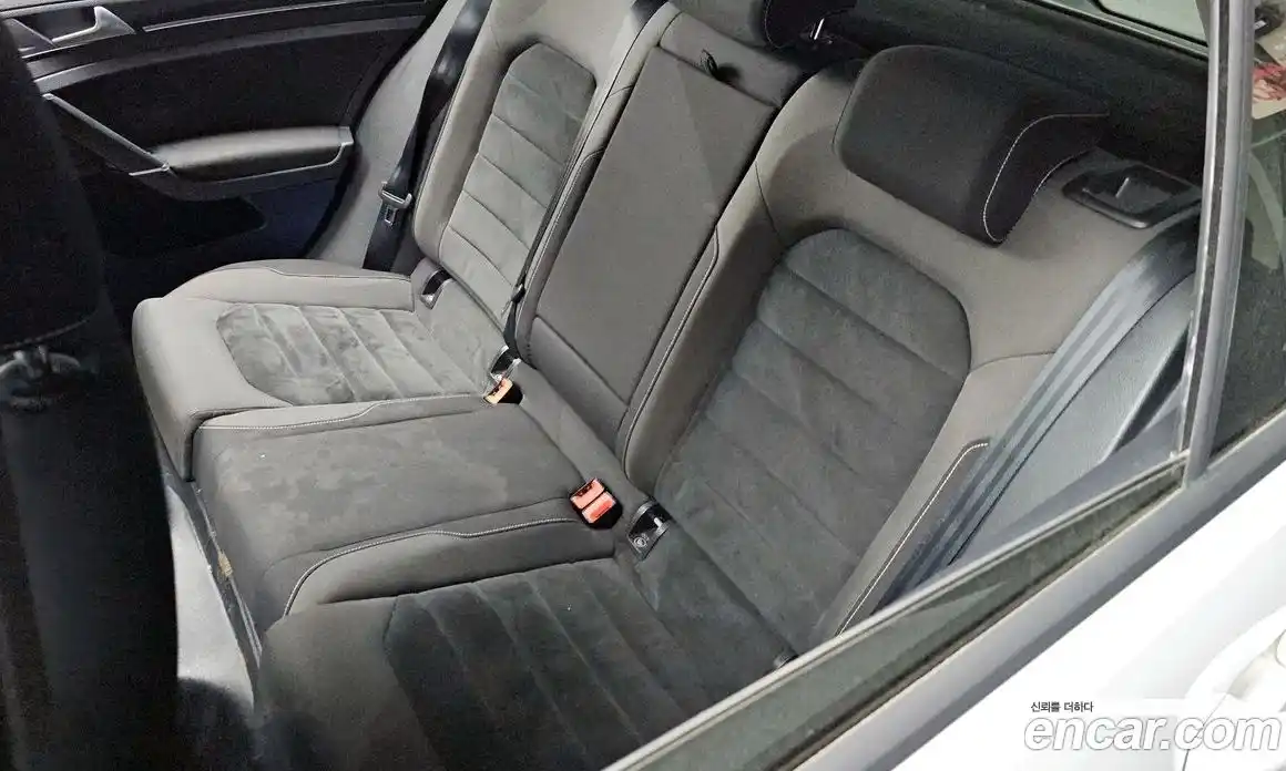 Volkswagen Golf 2015 2.0 автомат (гидро), фото 22