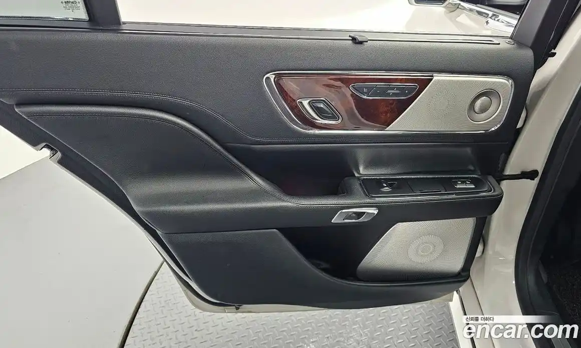 Lincoln Continental 2019 3.0 гидро, фото 15