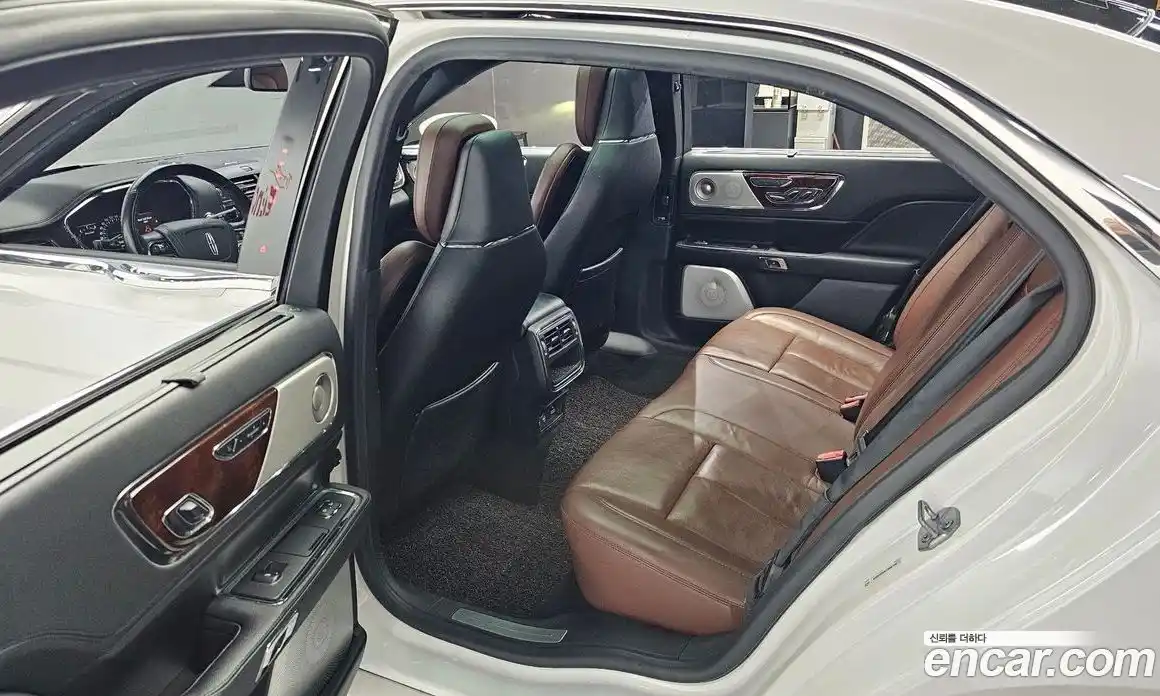 Lincoln Continental 2019 3.0 гидро, фото 16