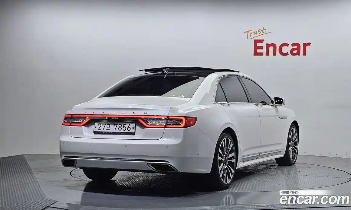 Lincoln Continental 2019 3.0 гидро, фото 2