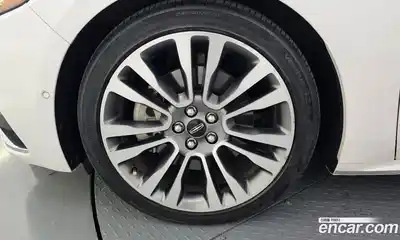 Lincoln Continental 2019 3.0 гидро, миниатюра 5