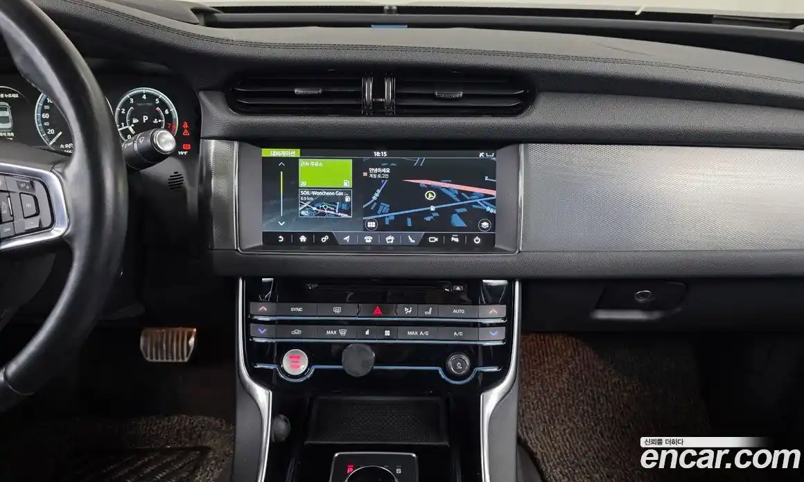 Jaguar XF 2018 2.0 гидро, фото 14