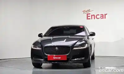 Jaguar XF 2018 2.0 гидро, миниатюра 3