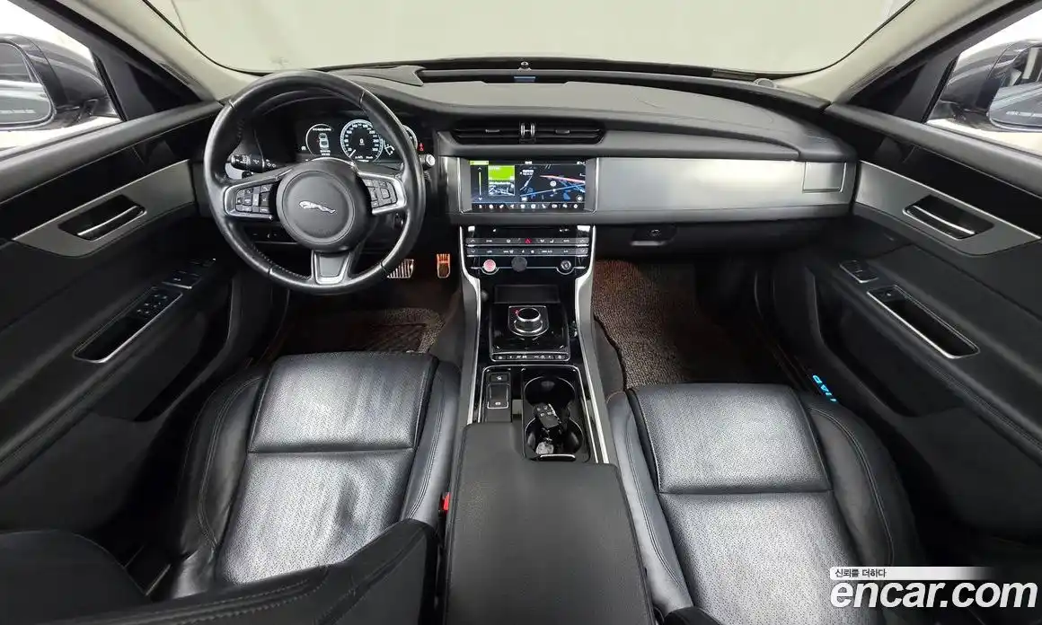 Jaguar XF 2018 2.0 гидро, фото 7