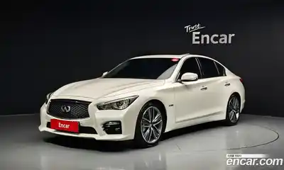 Infiniti Q50
