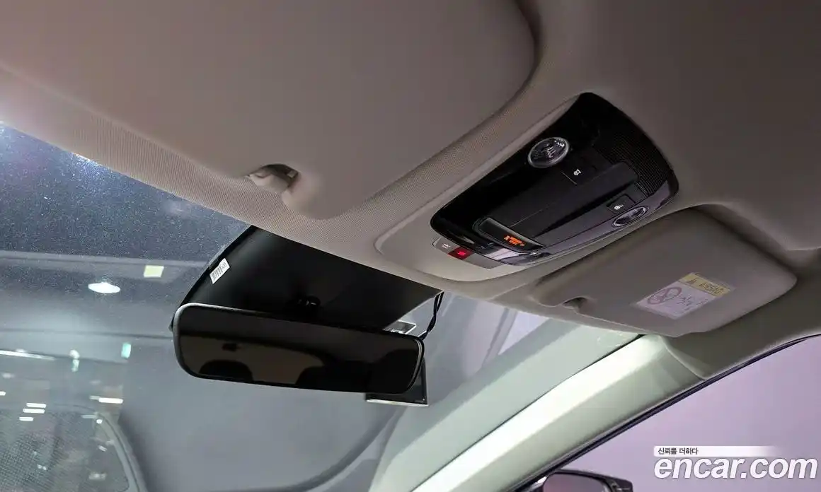 Kia EV6 2025 0.1 гидро, фото 20