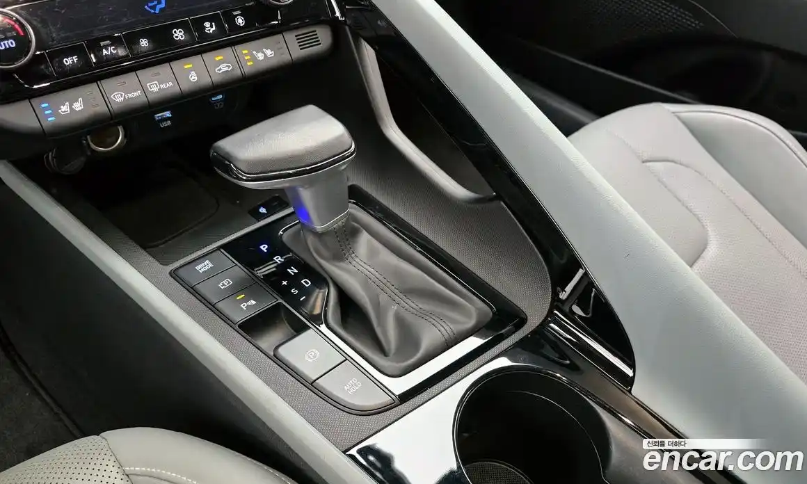 Hyundai Avante 2023 1.6 гидро, фото 12