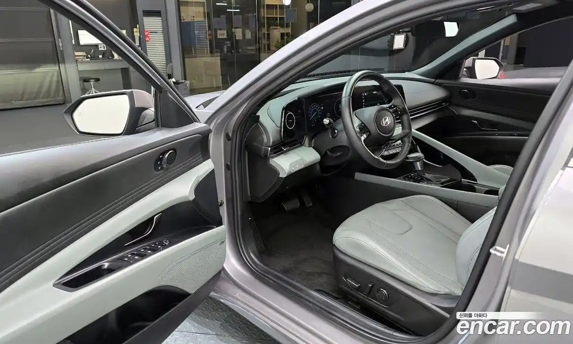 Hyundai Avante 2023 1.6 гидро, фото 13