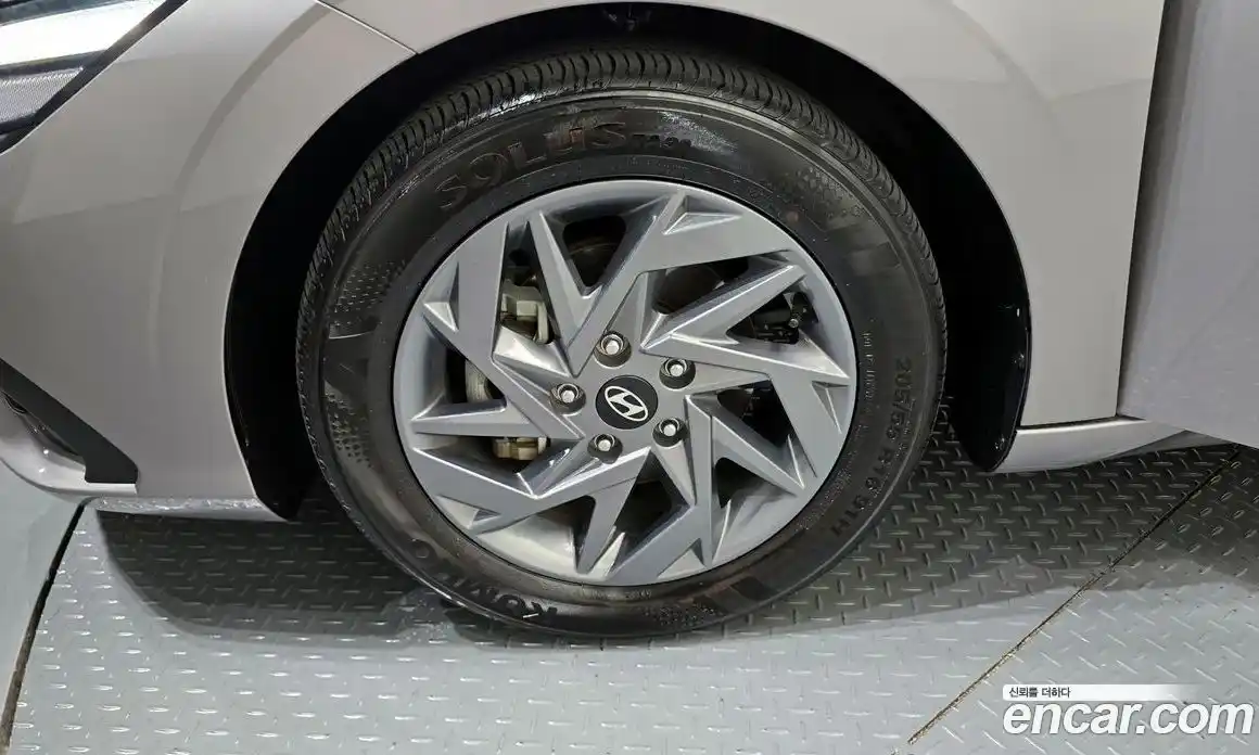 Hyundai Avante 2023 1.6 гидро, фото 5
