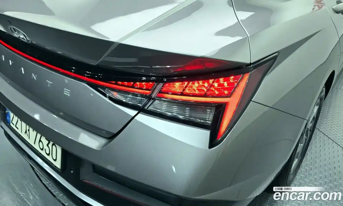 Hyundai Avante 2023 1.6 гидро, фото 9