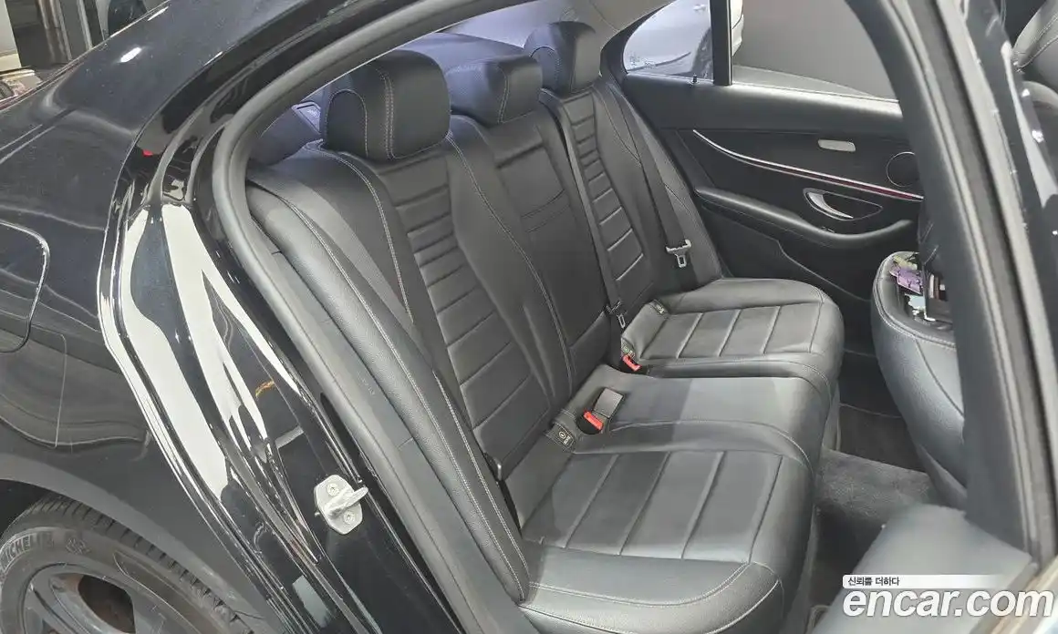 Mercedes-Benz E-Class 2017 1.9 автомат (гидро), фото 12