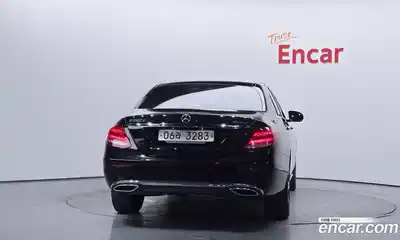 Mercedes-Benz E-Class 2017 1.9 автомат (гидро), миниатюра 4