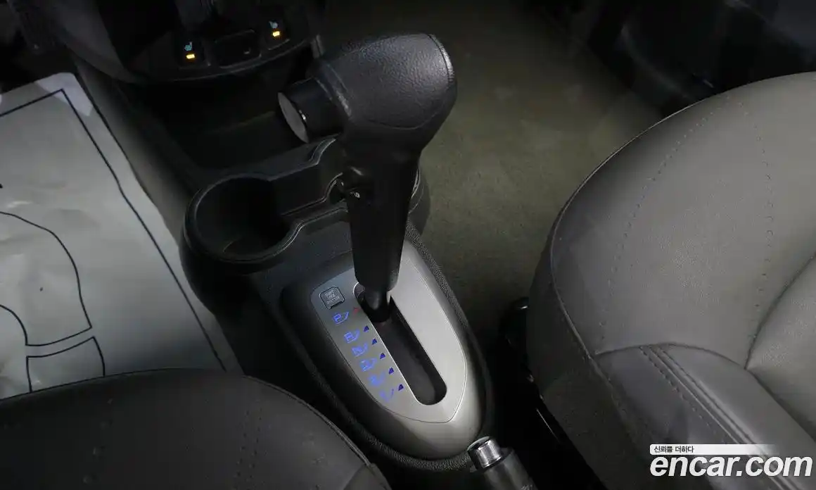 Chevrolet Spark 2013 1.0 автомат (гидро), фото 9