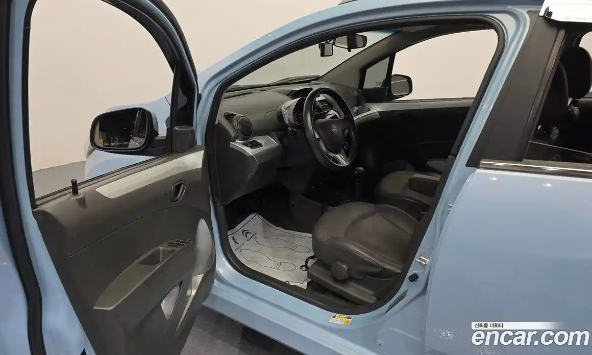 Chevrolet Spark 2013 1.0 автомат (гидро), фото 10