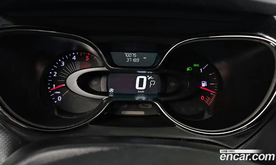 Renault QM3 2016 1.5 гидро, фото 11