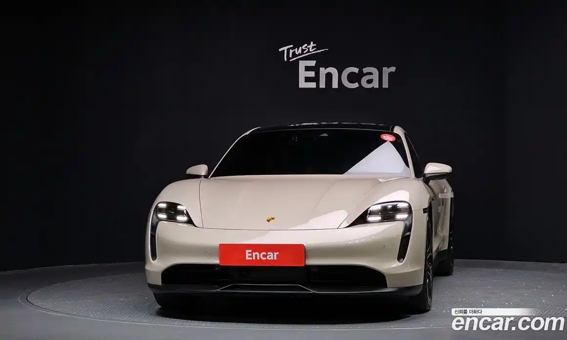 Porsche Taycan 2022 0.1 автомат (гидро), фото 3