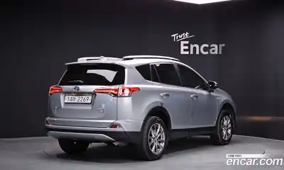 Toyota RAV4 2018 2.5 гидро, миниатюра 2