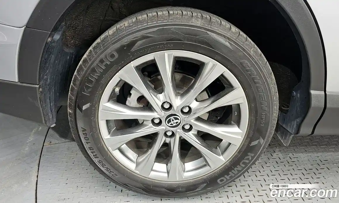 Toyota RAV4 2018 2.5 гидро, фото 5