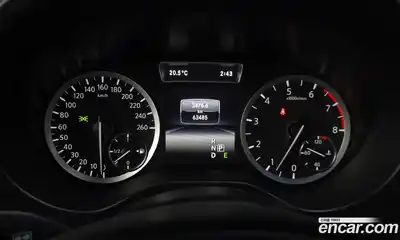 Infiniti Q30 2017 2.0 гидро, миниатюра 8